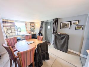 Photo 19- click for photo gallery